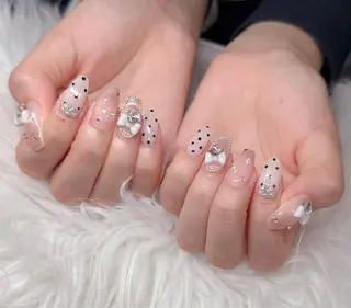 ネイル Lee Nailsのネイルデザイン