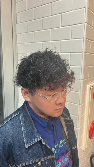 メンズ 岡野 豪のヘアスタイル