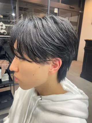 ミディアム 石井 圭祐のヘアスタイル