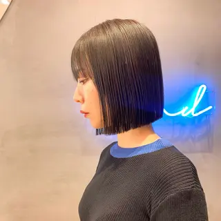 ショート カラー 顔周り/ブリーチなし /縮毛矯正🫧伊勢のヘアスタイル