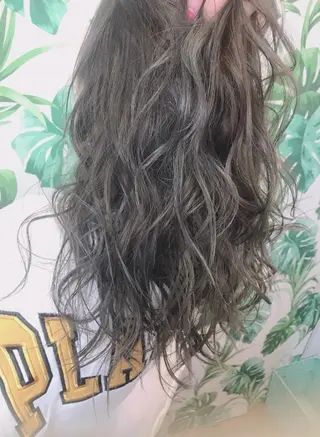 ロング カラー パーマ チビ編み込みエクステ シールEXどぅ〜すのヘアスタイル