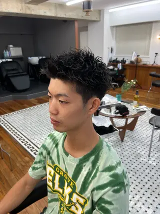 ショート メンズ メンズカット✂️ スキンフェード伊藤陸のヘアスタイル