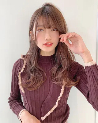 ミディアム カット講師 久保匠のヘアスタイル