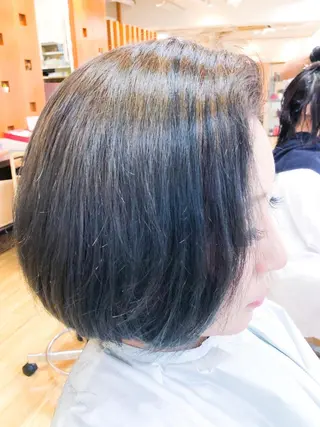 カラー 小澤 充のヘアスタイル