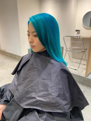 カラー サイレント美容師 アイリィのヘアスタイル