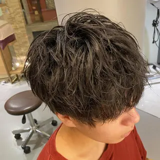 ショート パーマ メンズ 梅田茶屋町メンズ 専門美容師 山元一平のヘアスタイル