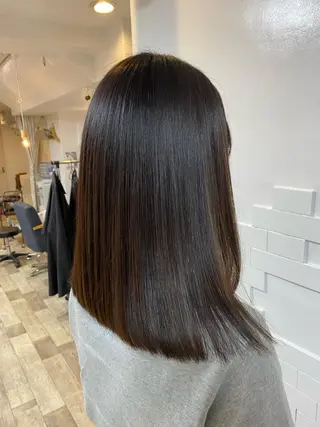 セミロング 髪質改善✨ 角谷　勇のヘアスタイル