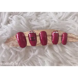 ショート ネイル 👑enen style👑のネイルデザイン
