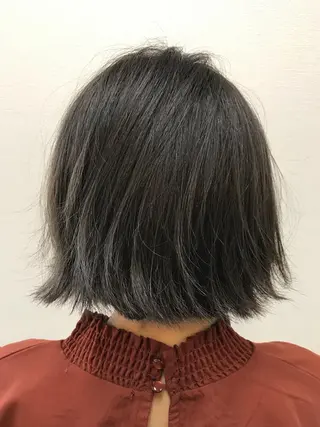 ショート カラー 吉森 満俊のヘアスタイル