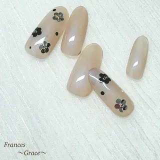 ネイル Frances〜 Grace〜babaのネイルデザイン