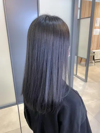 セミロング カラー 【透明感、艶髪】西村 有司のヘアスタイル