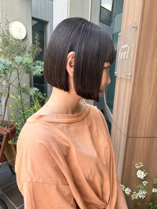 ショート カラー レイヤーカット /透明感/千葉怜寿のヘアスタイル