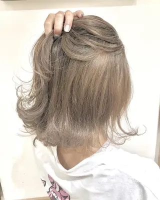 ショート カラー 店長 小池アキトのヘアスタイル