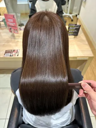 ロング KO コウ 【SARA 新宮店】のヘアスタイル
