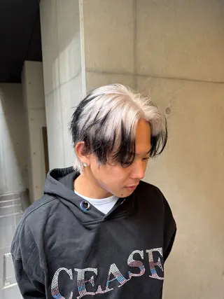 ショート カラー メンズ だいち/ブリーチ/ レイヤーカットのヘアスタイル