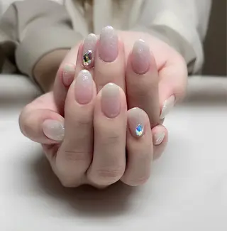 ネイル KARI ネイルサロンのネイルデザイン