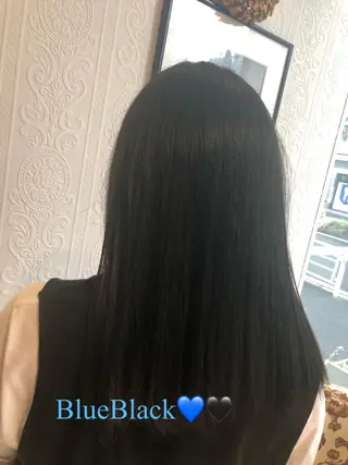 セミロング カラー 🍀富久 永梨🧸のヘアスタイル