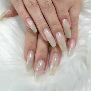 ネイル Maggie ✴︎Aliceのネイルデザイン