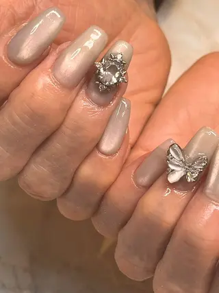 ロング KINUGASA YUKAのネイルデザイン