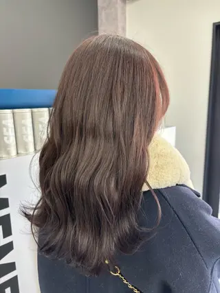 カラー MEMENTO YUZUのヘアスタイル