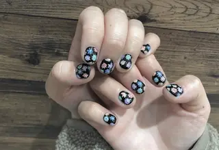 ネイル パラあり！フィルイン 美フォルムのネイルデザイン