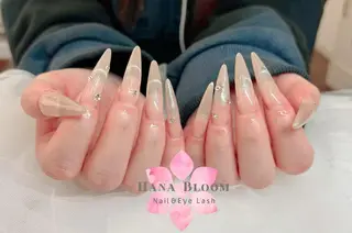 ネイル Hana Bloom Nail💛Rinaのネイルデザイン
