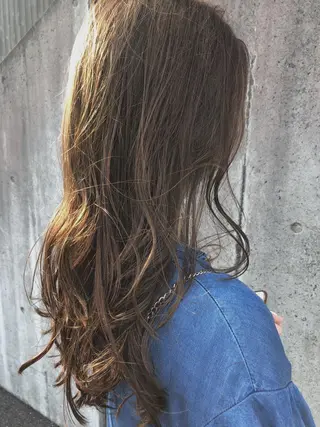 セミロング カラー NAKAGAWA YUICHIのヘアスタイル