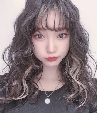 ミディアム カラー 野口 秀人 🫧髪質改善🫧のヘアスタイル