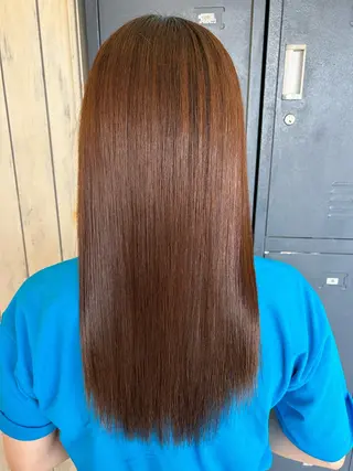 セミロング 高津 千慧のヘアスタイル