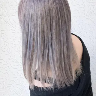 ミディアム カラー 顔周りカット/透明感 カラー🤍大塚蛍のヘアスタイル