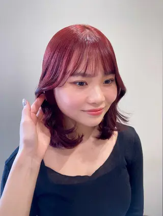ショート カラー tim hinaのヘアスタイル