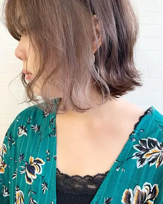 ショート カラー 立川 奈那子のヘアスタイル