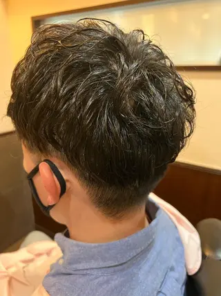 ショート メンズ 銀座バルビエグラン 角田雅樹（夜限定）のヘアスタイル
