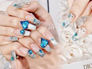 ネイル ✨Nailsalon Vi+✨のネイルデザイン