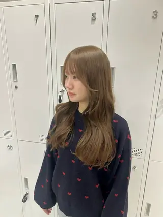 セミロング カラー kaho/ 透明感カラー🫧のヘアスタイル