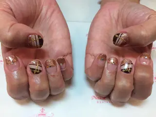 ネイル ネイルリボン 受付スタッフのネイルデザイン