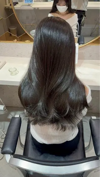 ロング カラー ゆうか♡⟡.· 韓国ヘアのヘアスタイル