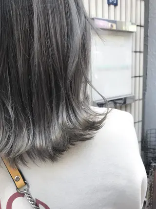 カラー セミロング 🍀ブリーチ/艶カラ ー🍀 コイケのヘアスタイル
