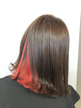 ミディアム カラー 坂江 亜也佳のヘアスタイル