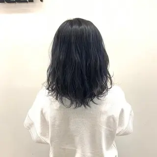 ショート カラー 東條 克義のヘアスタイル