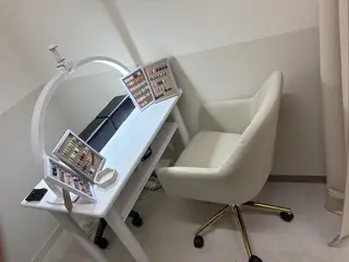 ネイル Mai :矢場町 ニュアンス🌿アートのネイルデザイン