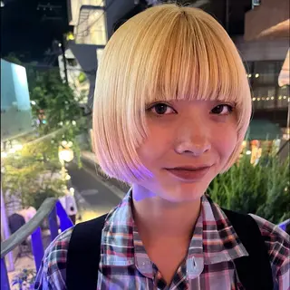 ショート カラー ボブハイトーン🦖 デザインMAMIのヘアスタイル