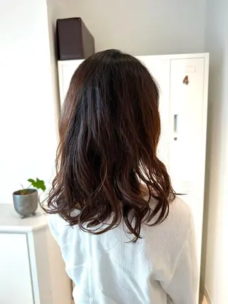セミロング パーマ Annie 吉田 裕美のヘアスタイル