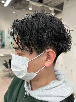 ミディアム パーマ メンズ 天神大名メンズパーマ メンズショートのヘアスタイル