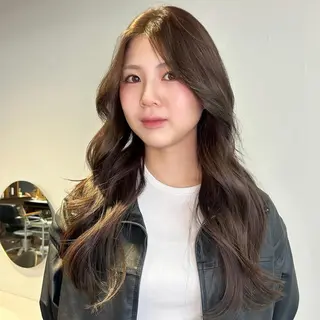 ロング カラー ヘアアレンジ レイヤーカット×髪質 改善🇰🇷シオリのヘアスタイル