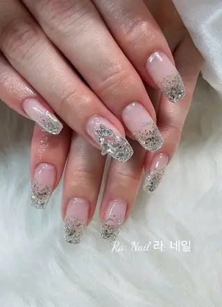 ネイル Ra: Nail   라: 네일のネイルデザイン