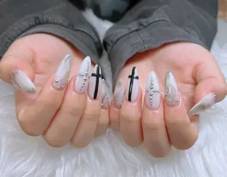 ミディアム Lee _nailのネイルデザイン