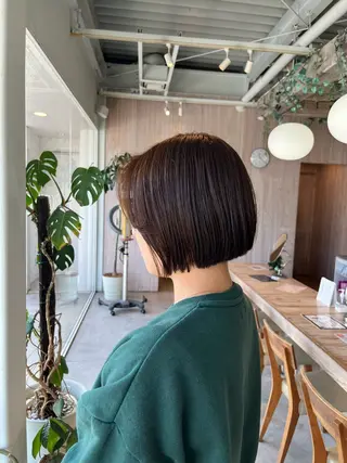 ショート カラー レイヤーカット/ マリアのヘアスタイル