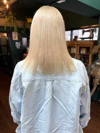 セミロング vivre libreのヘアスタイル