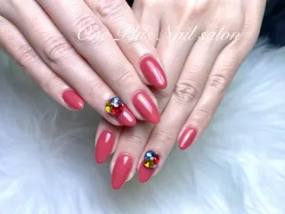 ネイル One Plus Nail Salonのネイルデザイン